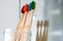 Escova de dentes 100% vegetal - vermelha
 - Ecoliving - 5060636881119